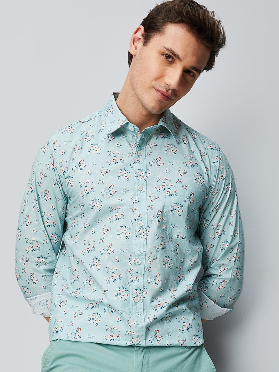 

max Men Floral Printed Pure Cotton Regular Fit Casual Shirt, Green