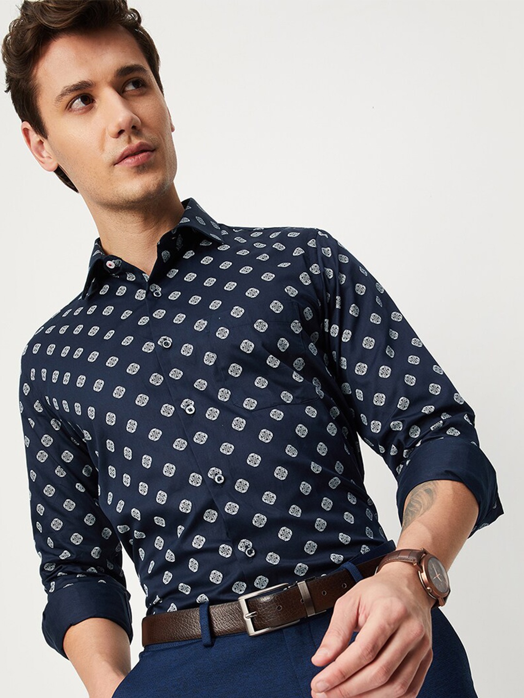 

max Men Printed Pure Cotton Regular Fit Casual Shirt, Navy blue