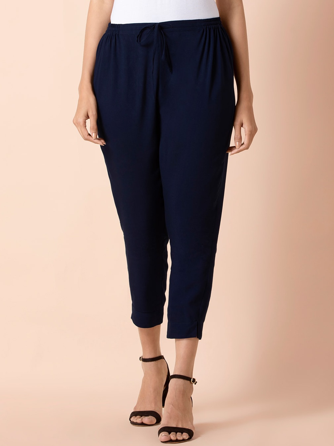 

INDYA Women Slim Fit Cigarette Trousers, Navy blue