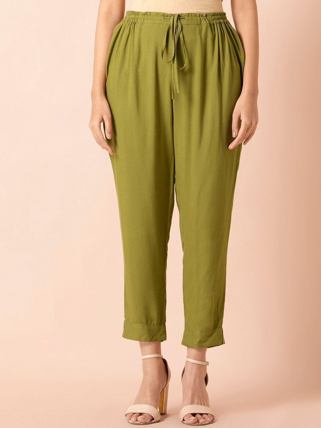 

INDYA Women Cropped Fitted Peg Trouser, Olive