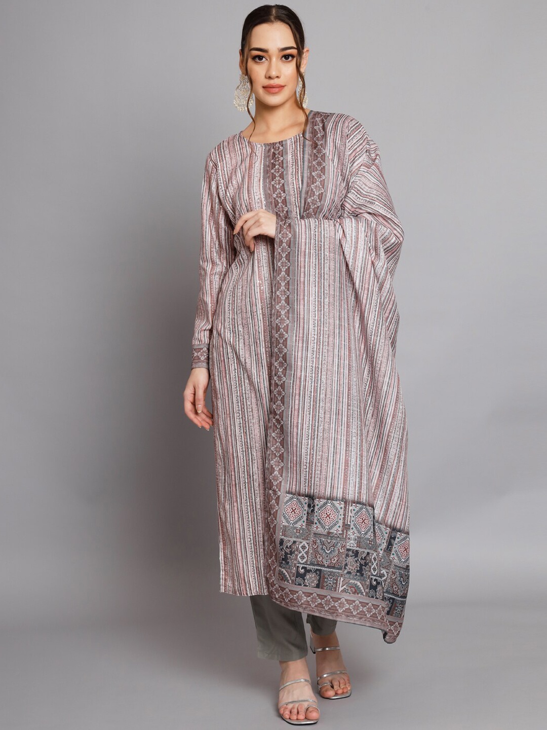 

Silai Bunai Striped Sequinned Kurta with Trousers & Dupatta, White