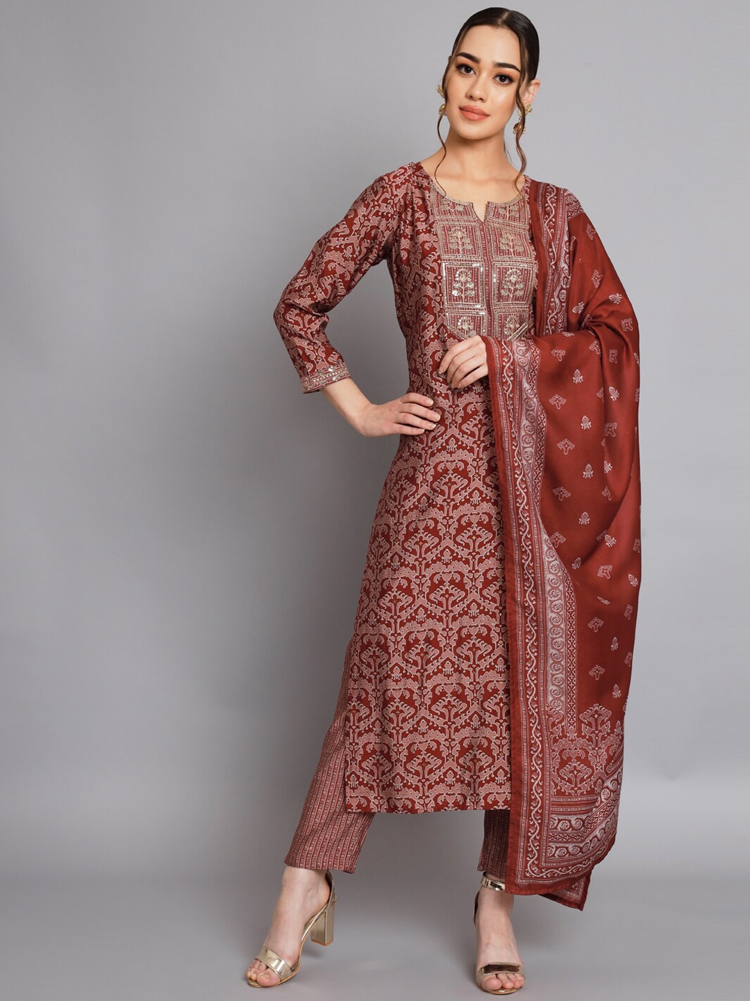 

Silai Bunai Ethnic Motifs Printed Sequinned Kurta with Trousers & Dupatta, Maroon