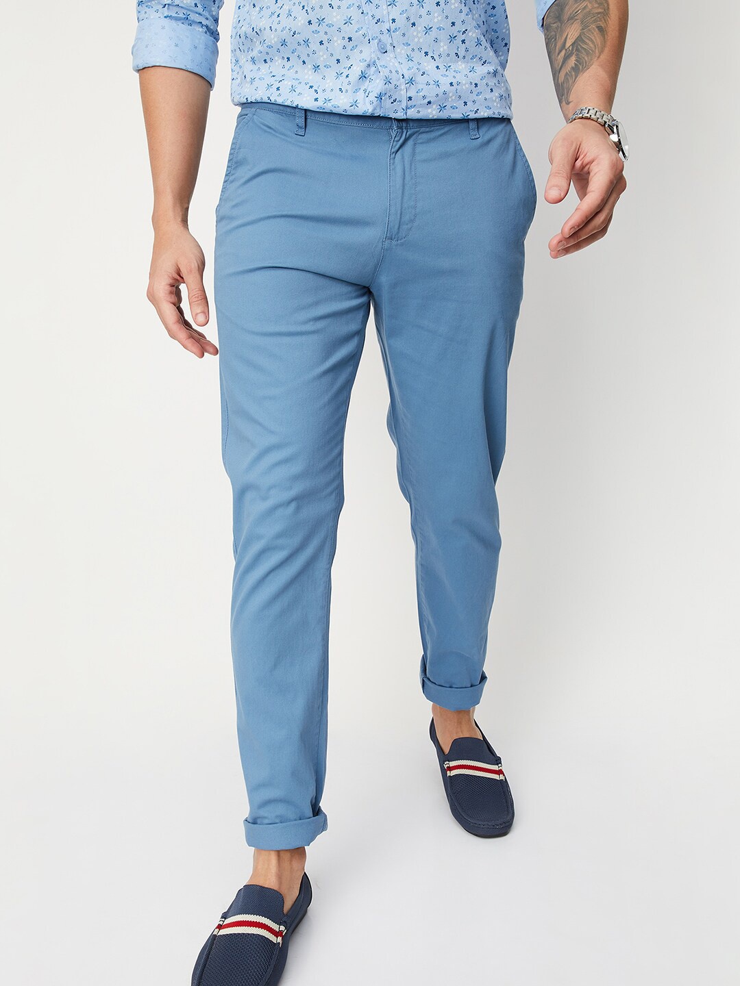 

max Men Mid-Rise Plain Chinos Trousers, Blue