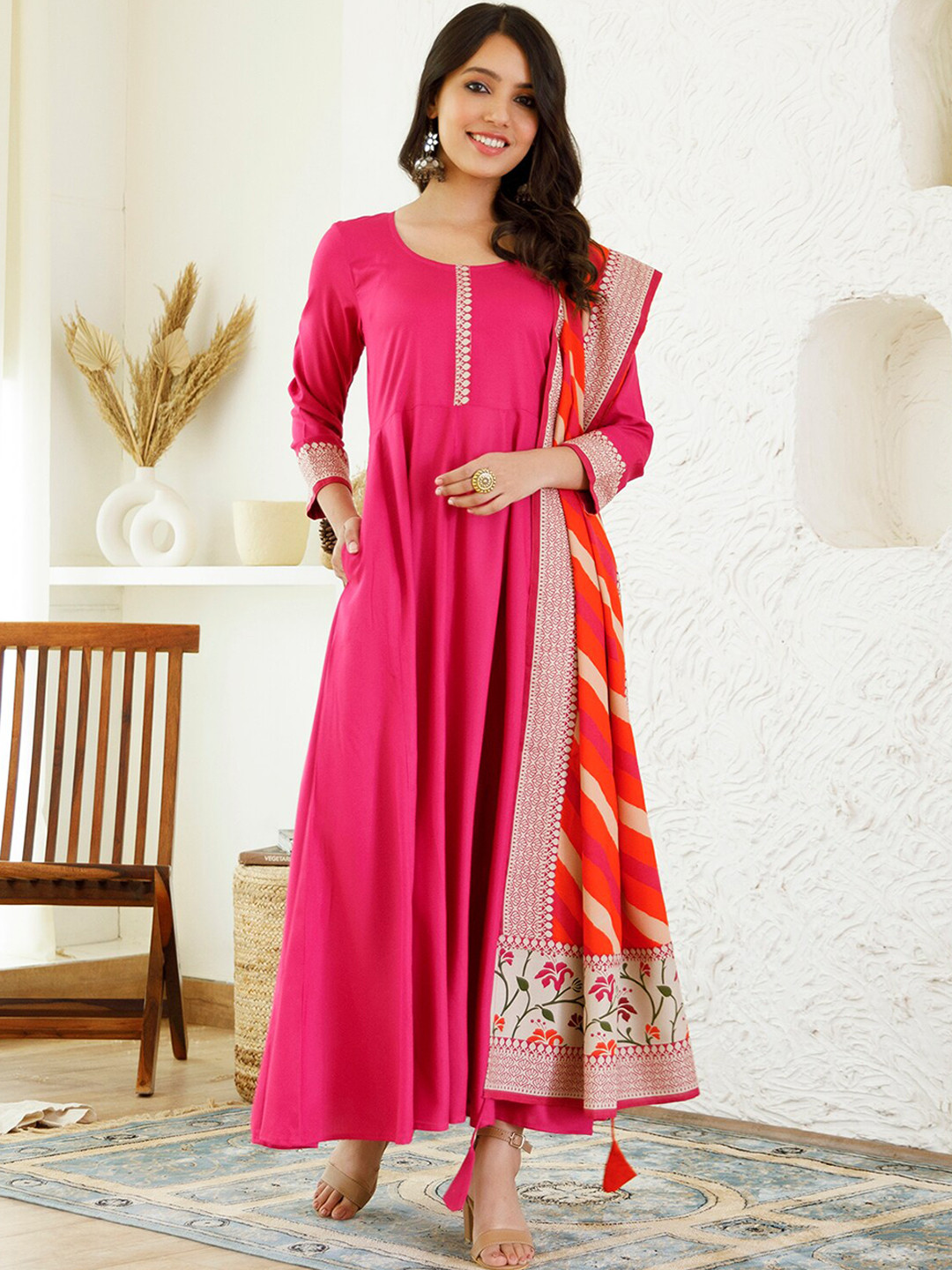 

Rustorange Maxi Anarkali Kurta With Dupatta, Pink