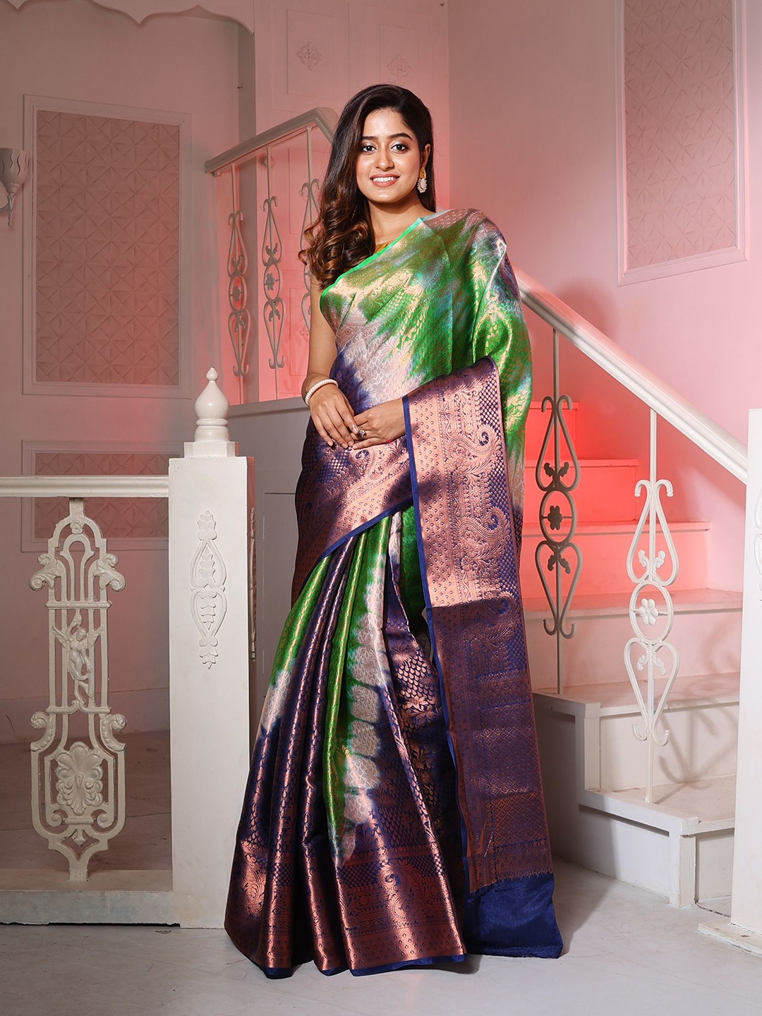 

Charukriti Floral Woven Design Zari Brocade Saree, Green