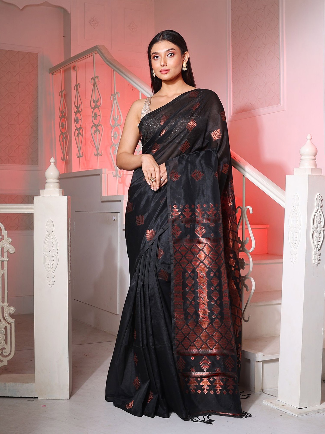 

Charukriti Black & Gold-Toned Woven Design Pure Silk Saree