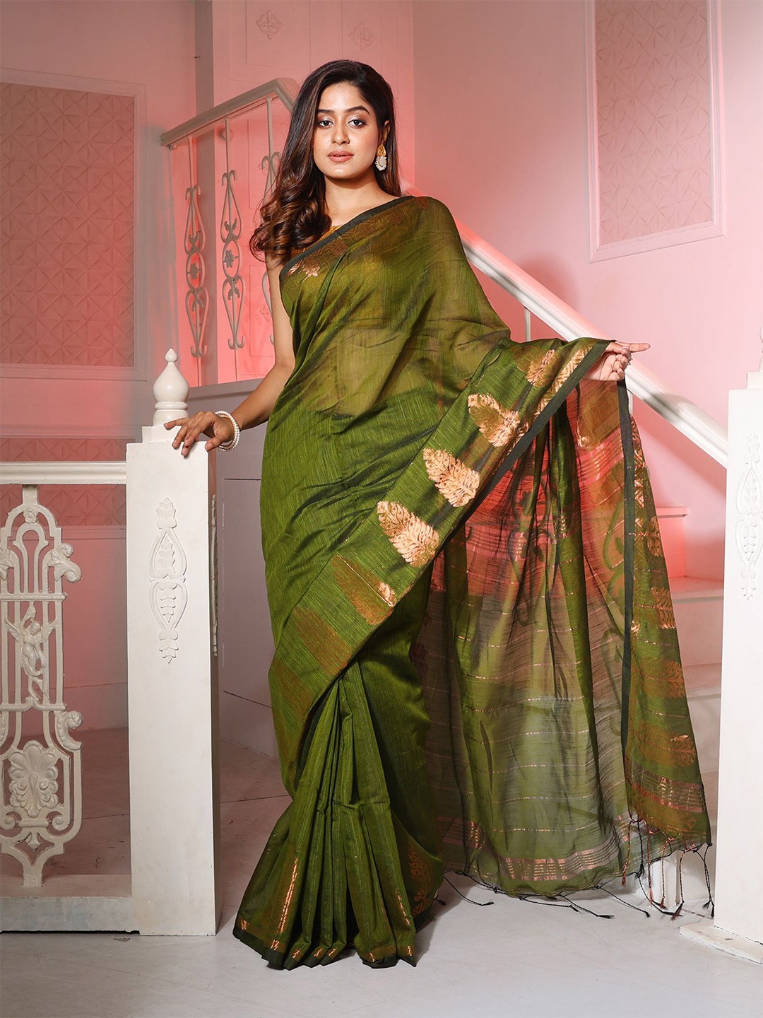 

Charukriti Zari Silk Cotton Saree, Green