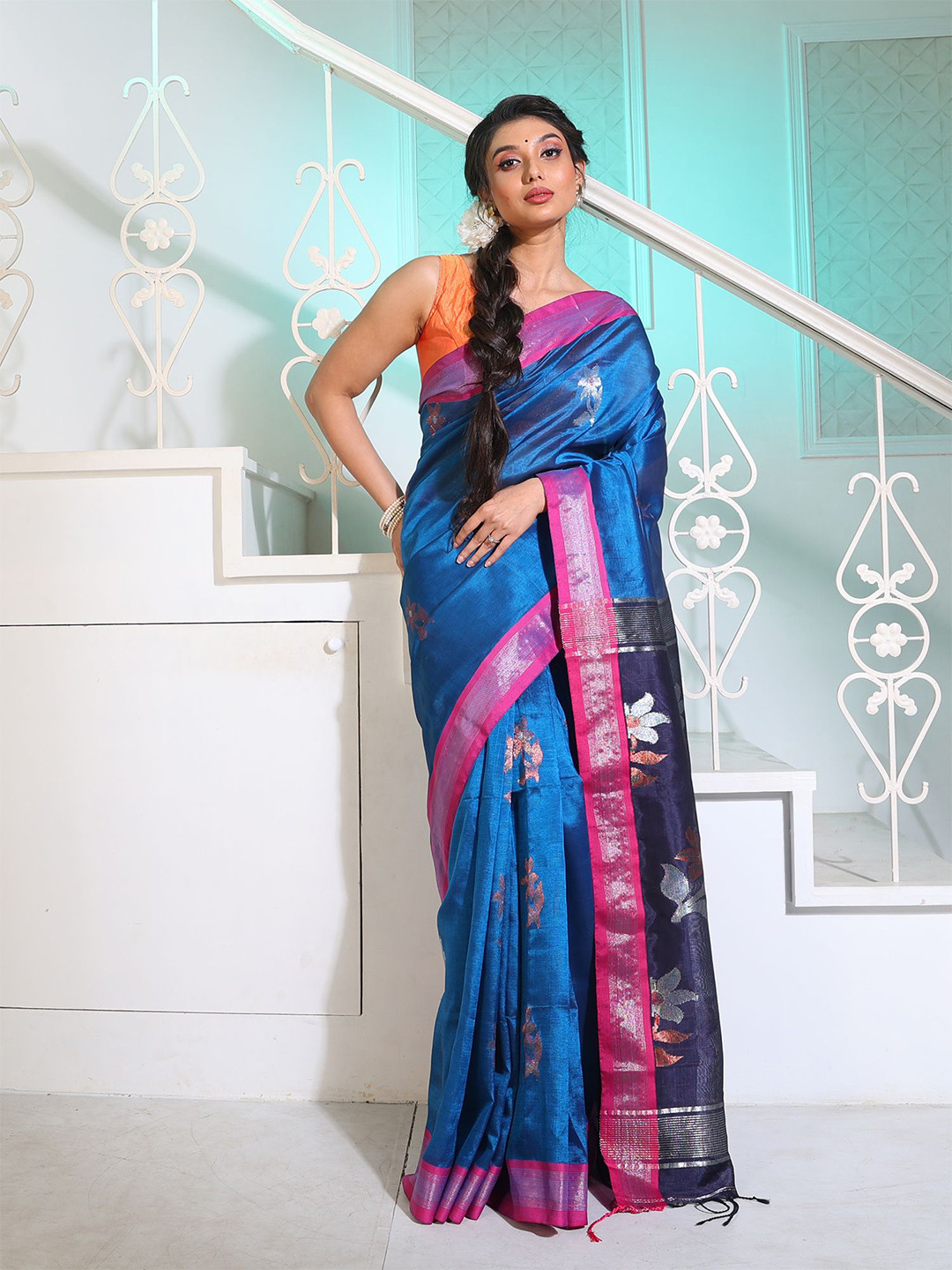 

Charukriti Florl Motif Woven Design Zari Pure Silk Saree, Blue