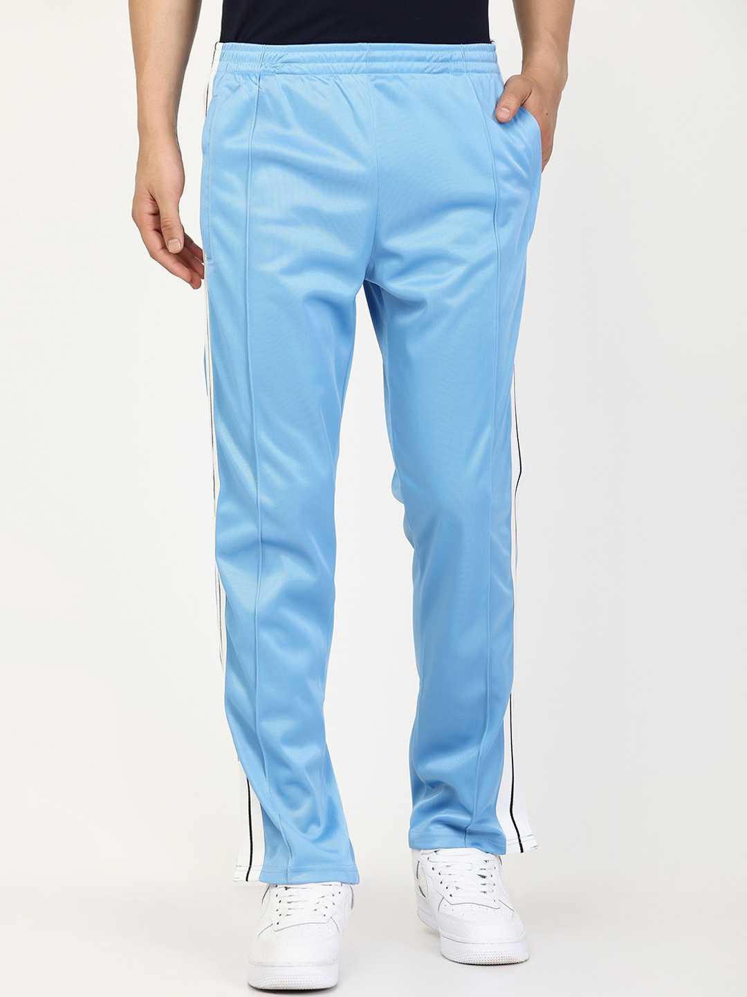 

EVERDION Men Relaxed Straight Leg Trousers, Blue