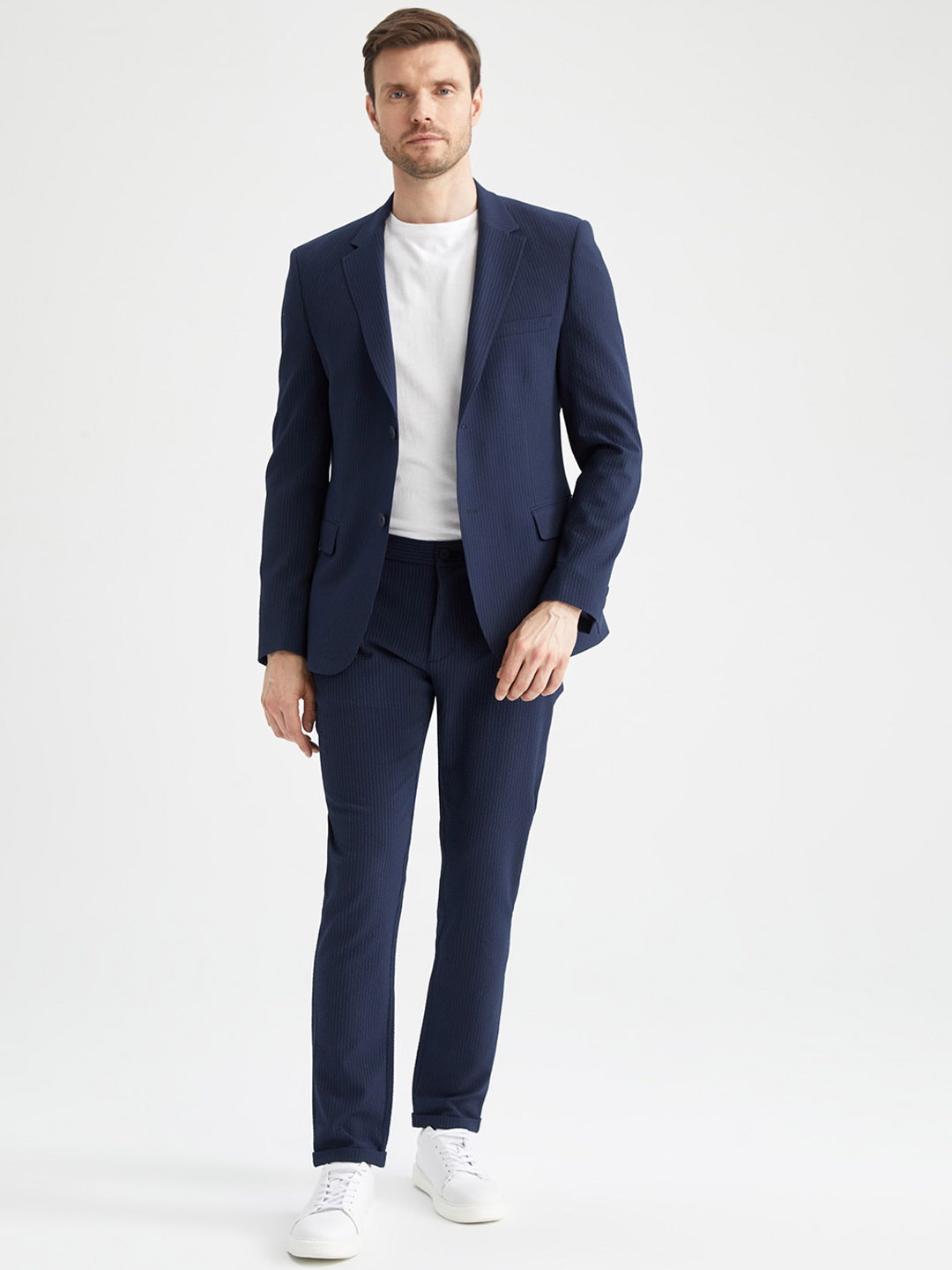 

DeFacto Men Striped Cotton Mid-Rise Flat-Front Woven Plain Trousers, Blue