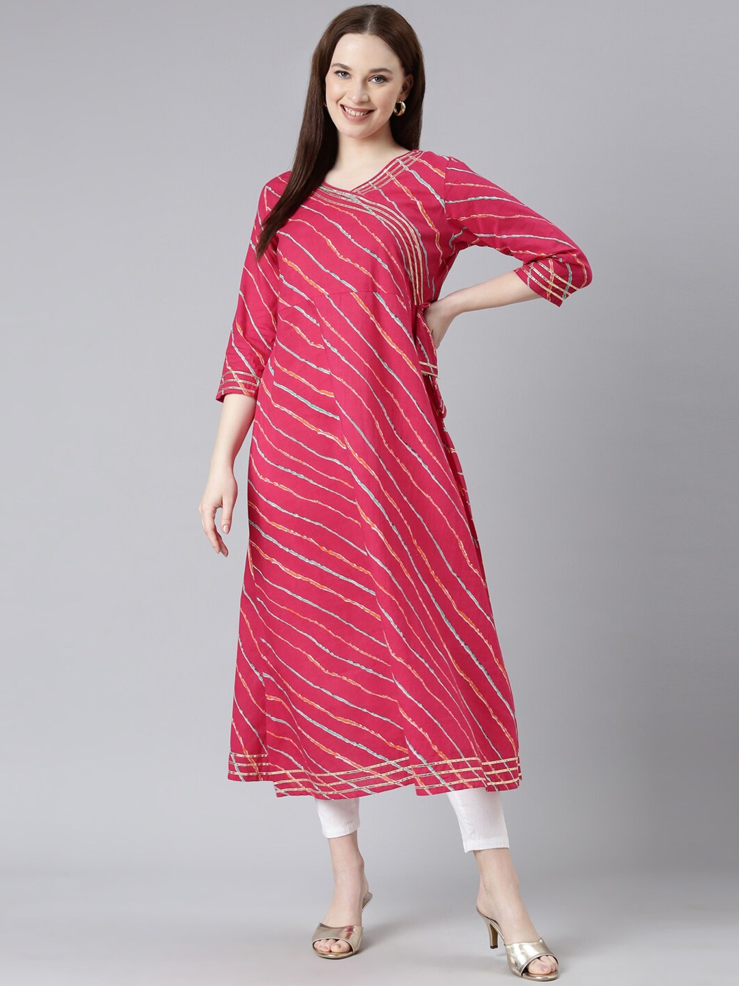 

ERISHA Leheriya Printed Gotta Patti Angrakha Anarkali Kurta, Pink