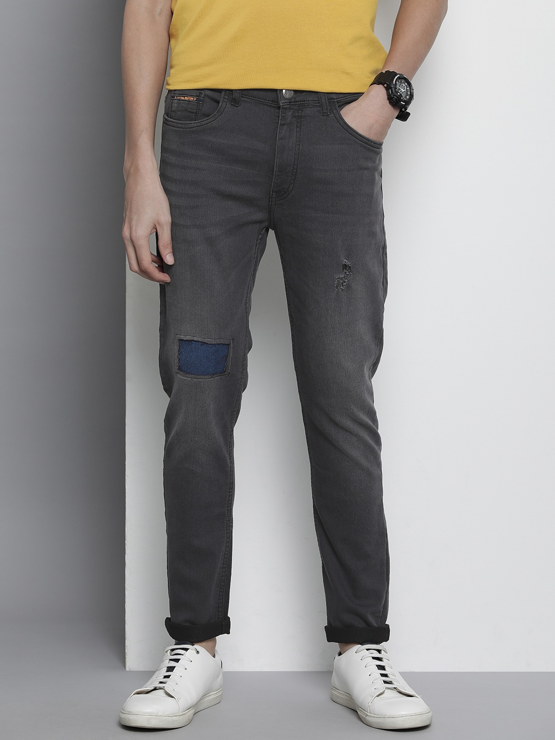 

The Indian Garage Co Men Slim Fit Stretchable Jeans, Charcoal