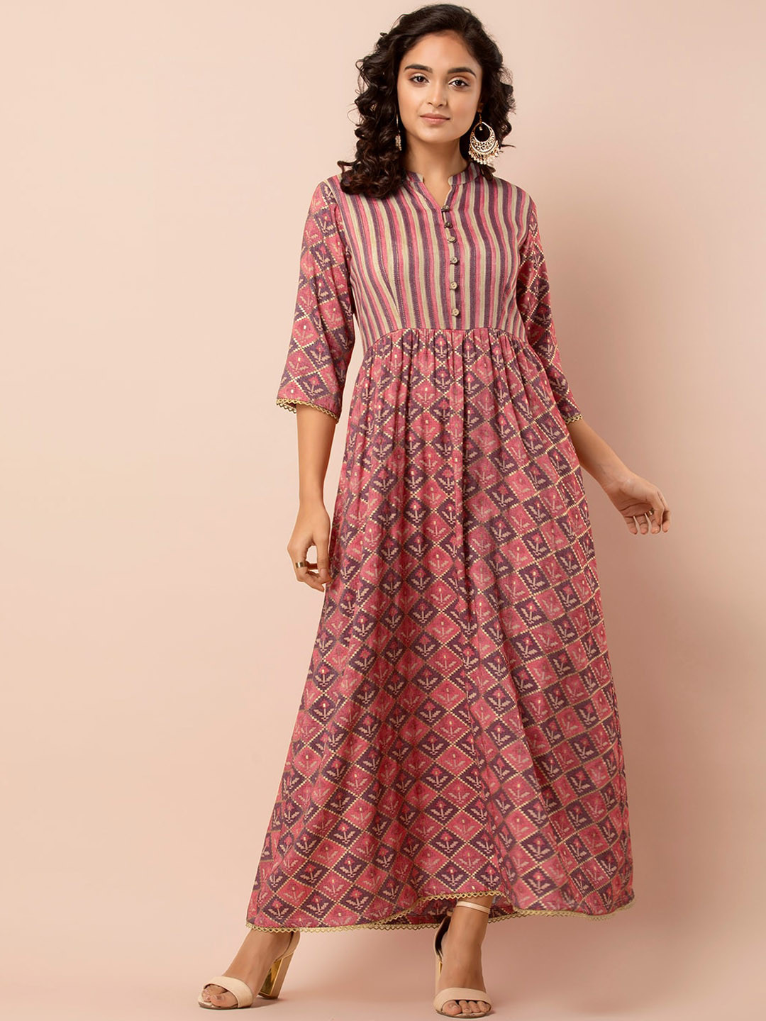 

INDYA Pleated Mandarin Collar Geometric Printed A-Line Maxi Kurta, Pink