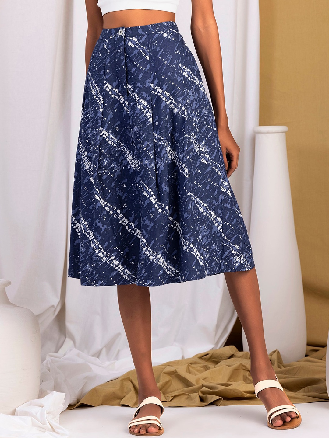 

INDYA Tie & Dye Printed Pleated Cotton Midi Skirt, Blue
