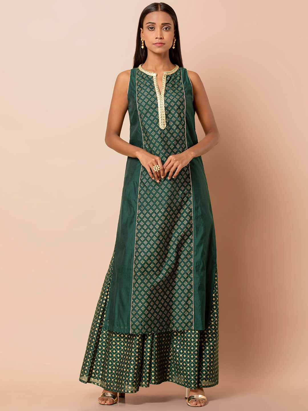 

INDYA Polka Dot Printed Band Collar Gotta Patti Foil Print Panelled Kurta, Green