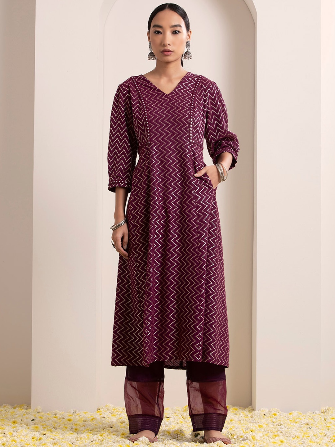 

INDYA Chevron Embroidered Pure Cotton A-Line Kurta, Purple