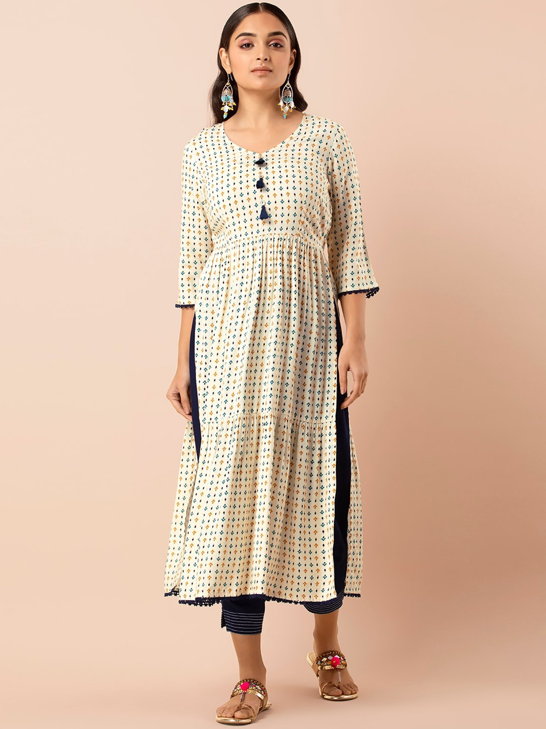 

INDYA Ethnic Printed Tasselled Tiered Straight Kurta, White