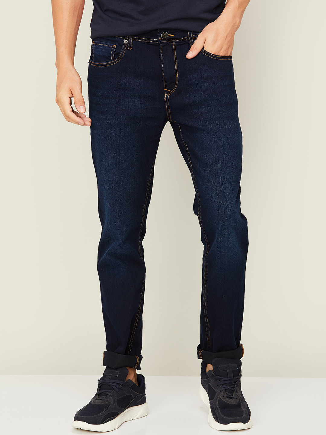 

Fame Forever by Lifestyle Men Pure Cotton Regular Fit Mid-Rise Light Fade Jeans, Navy blue