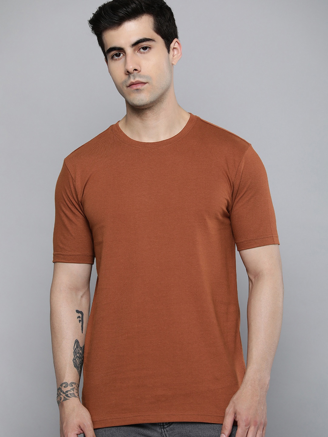 

ether Men Regular Fit T-shirt, Brown