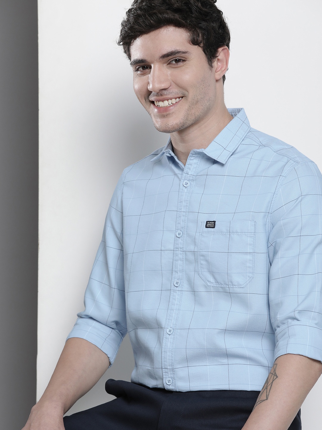 

The Indian Garage Co Men Slim Fit Windowpane Checks Opaque Casual Shirt, Blue