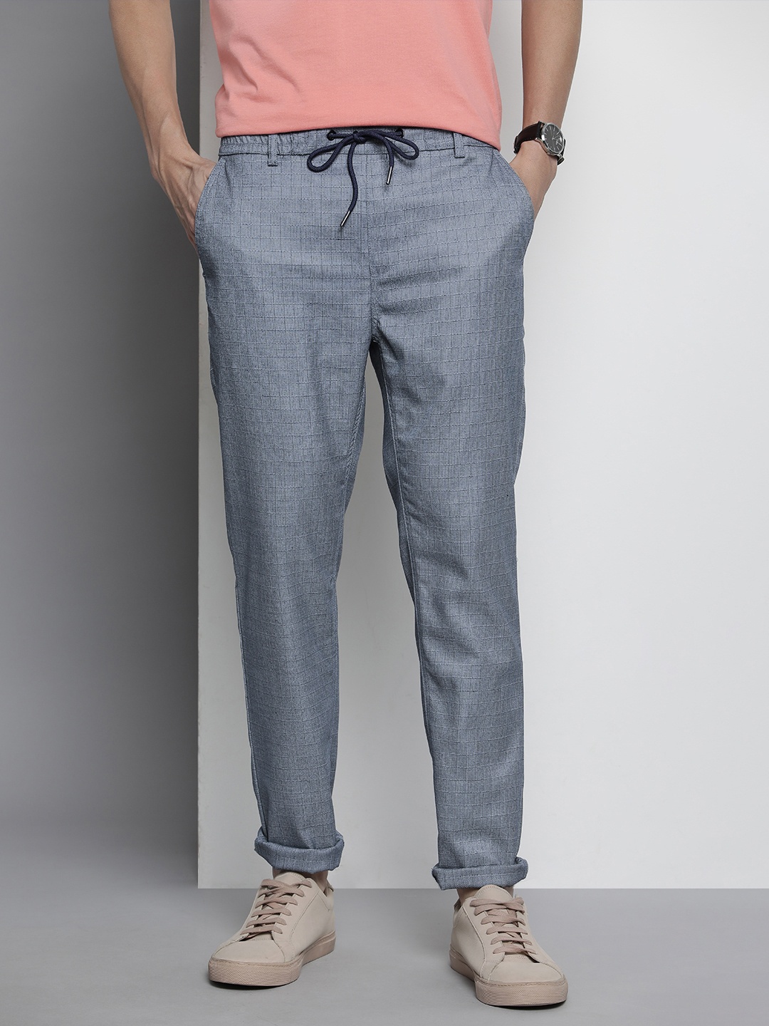 

The Indian Garage Co Men Checked Trousers, Blue