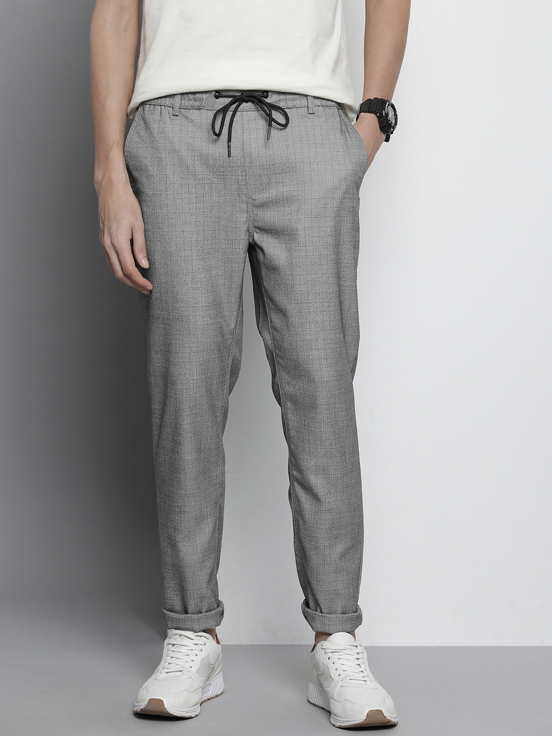 

The Indian Garage Co Men Textured Trousers, Grey