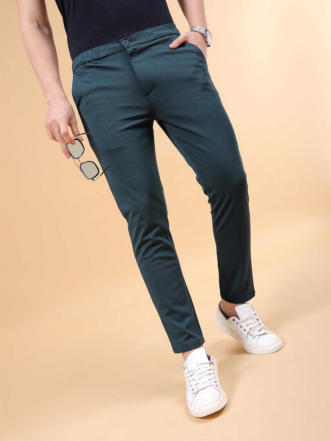 

The Indian Garage Co Men Green Slim Fit Chinos Trousers