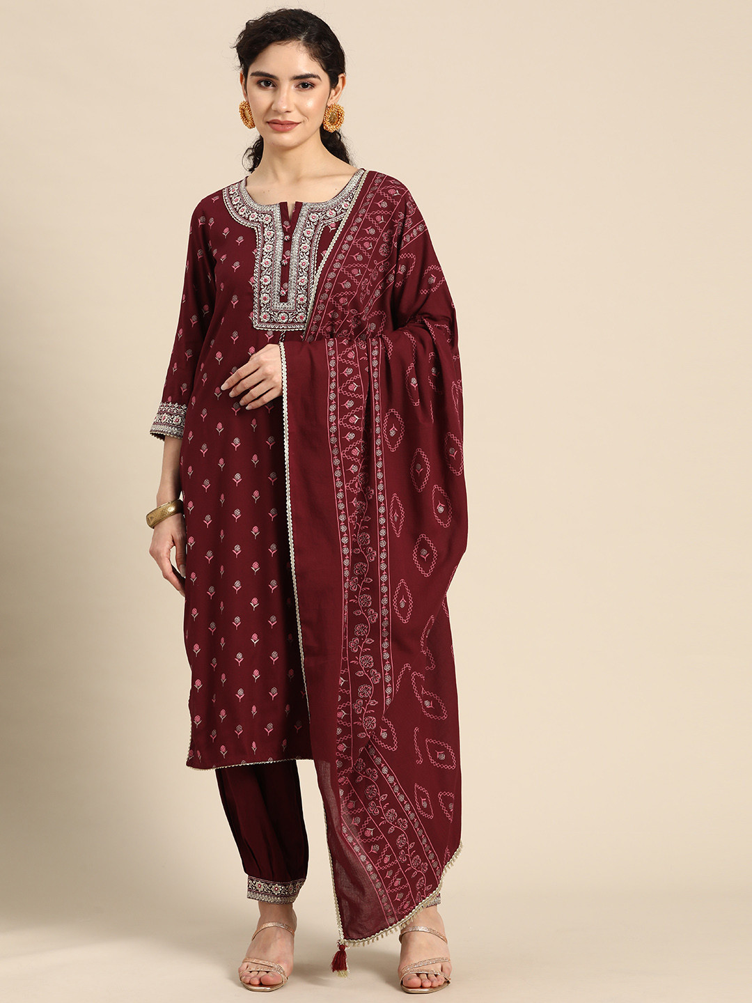 

Prakhya Floral Yoke Design Regular Mirror Work Kurta with Palazzos & With Dupatta, Maroon