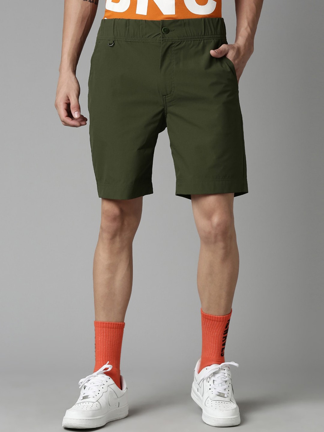 

Breakbounce Men Slim Fit Sports Shorts, Olive