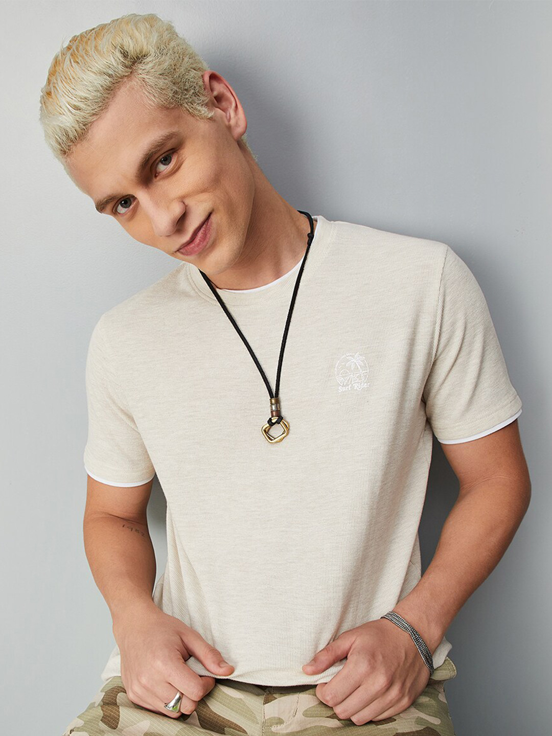 

max Round Neck Short Sleeves T-shirt, Beige