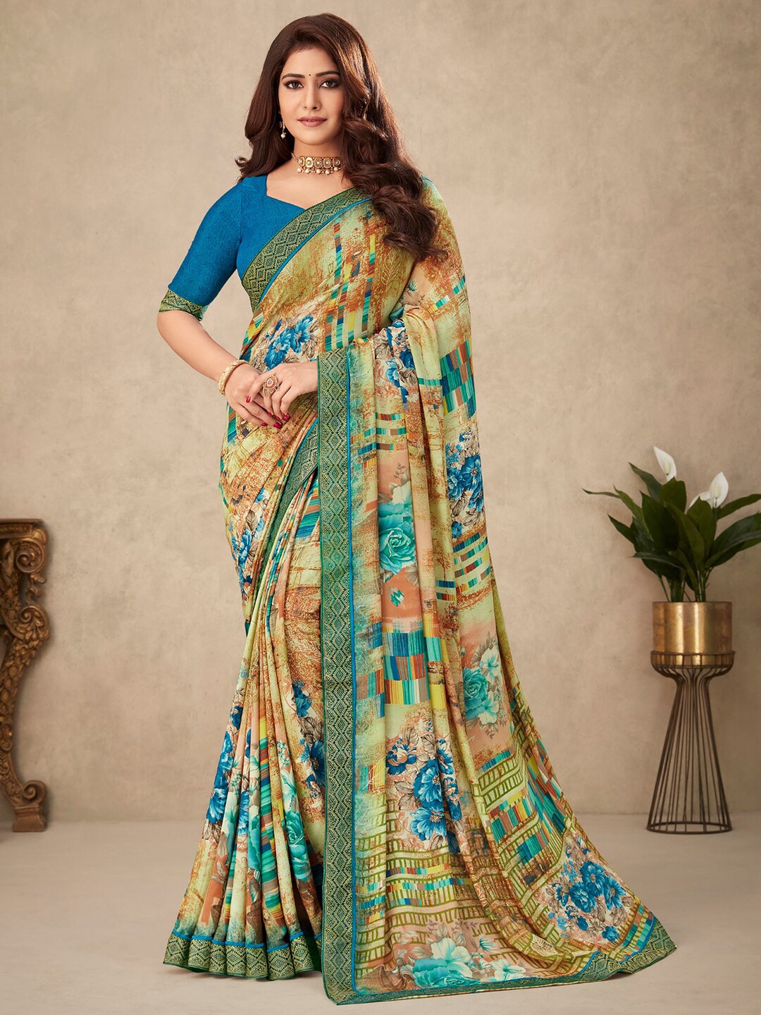 

Kasak Floral Printed Silk Blend Saree, Yellow