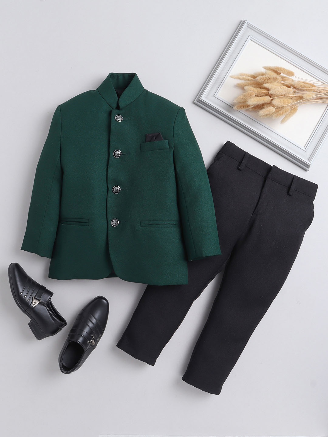 

Jeetethnics Infant Boys Self Design Bandhgala 2-Piece Suit, Green