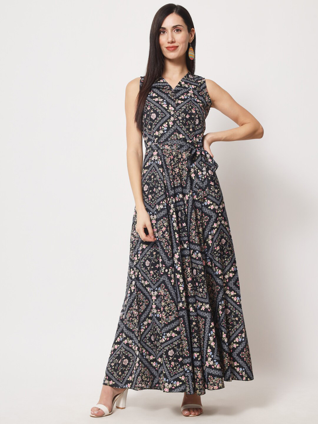 

Rudraaksha Creations Floral Printed Fit & Flare Maxi Dress, Black