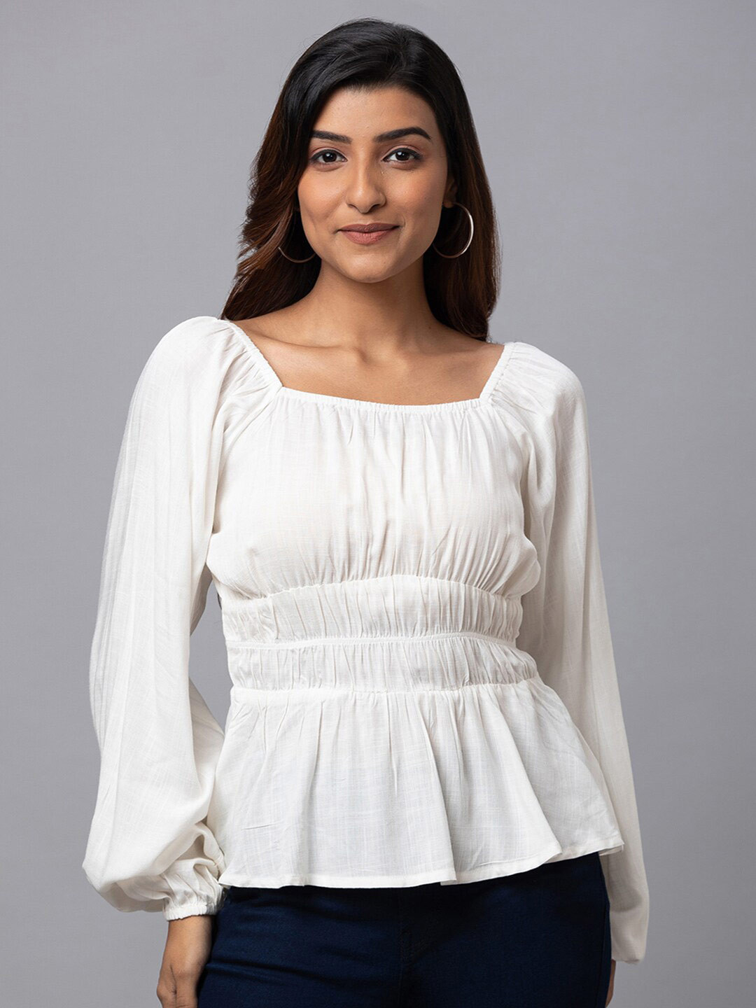 

Globus Puff Sleeves Peplum Top, White