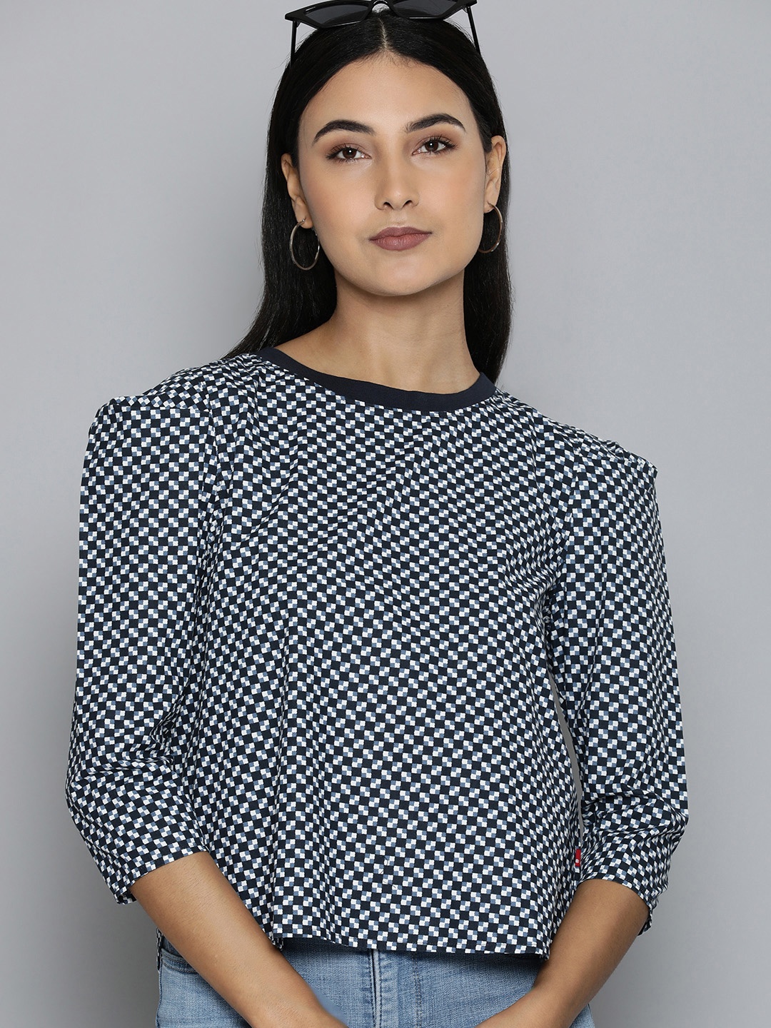 

Levis Round Neck Checked Pure Cotton Top, Navy blue