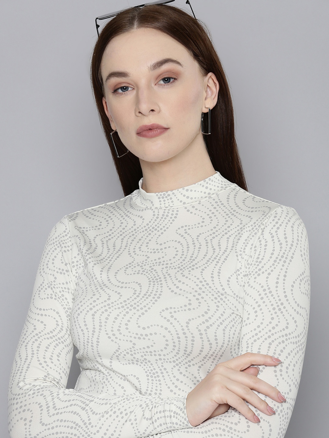 

Levis Mock Neck Abstract Print Top, Cream
