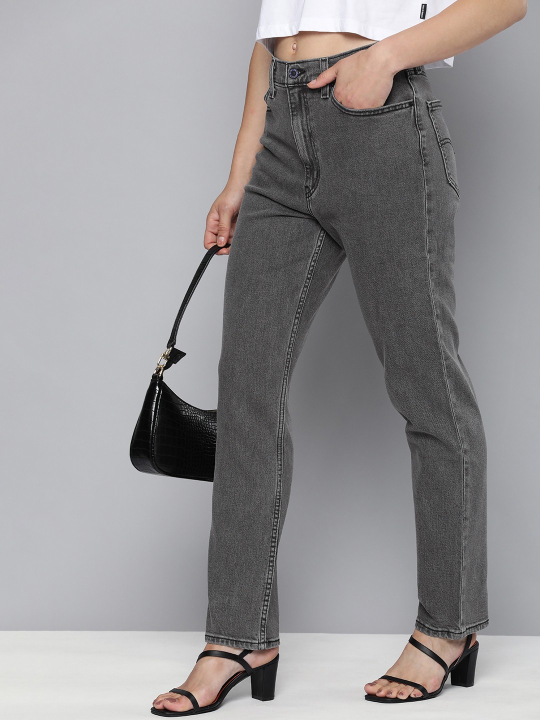 

Levis Women 70's High Straight Fit High-Rise Stretchable Jeans, Grey
