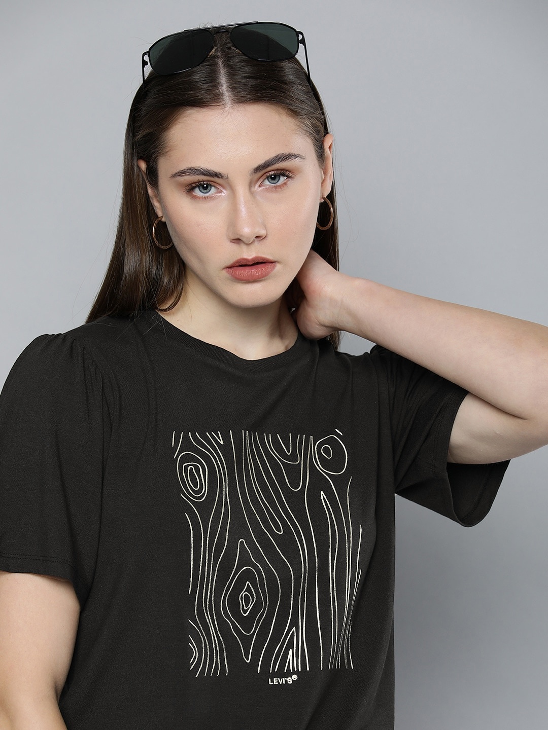 

Levis Women Graphic Printed Puff Sleeves T-shirt, Black