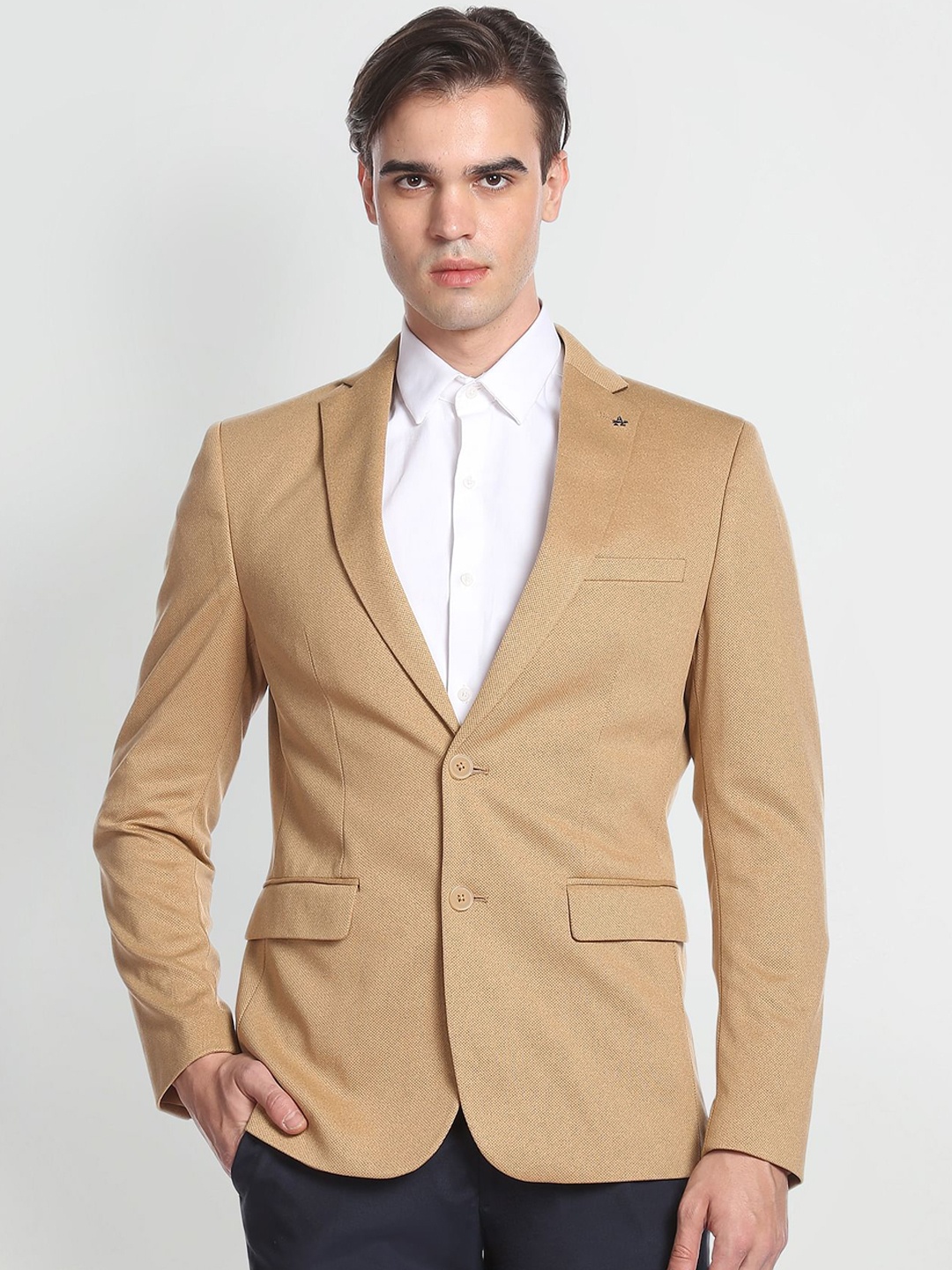 

Arrow Notched Lapel Single-Breasted Formal Blazer, Beige
