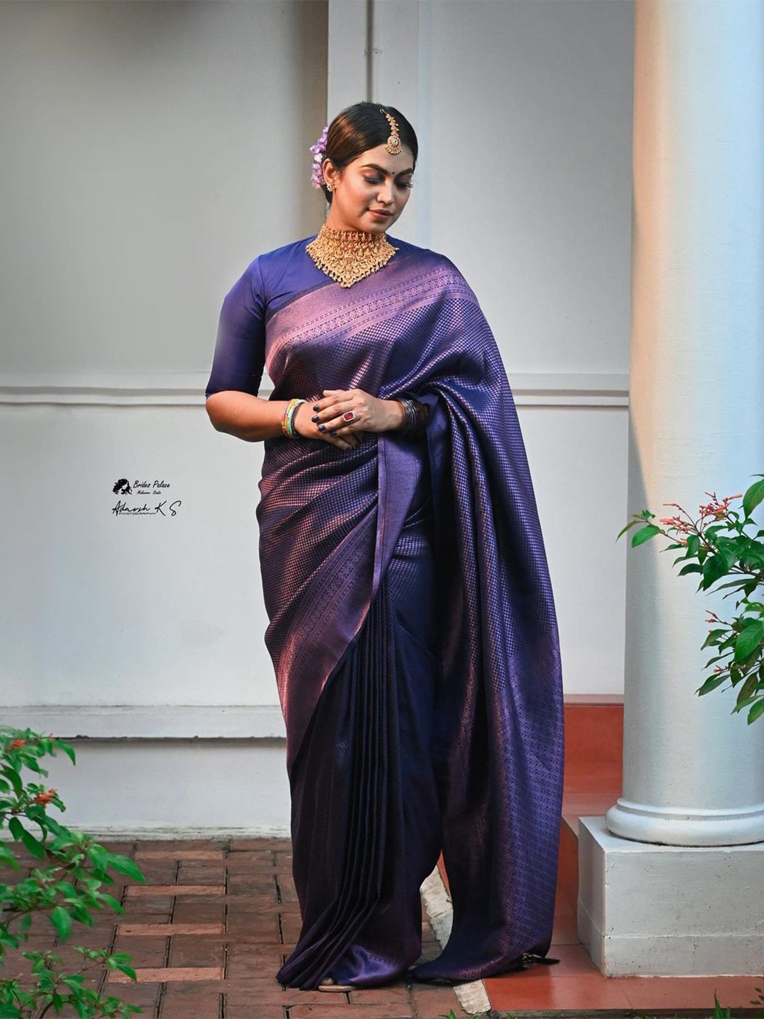 

AVANTIKA FASHION Geometric Woven Design Zari Pure Silk Kanjeevaram Saree, Purple