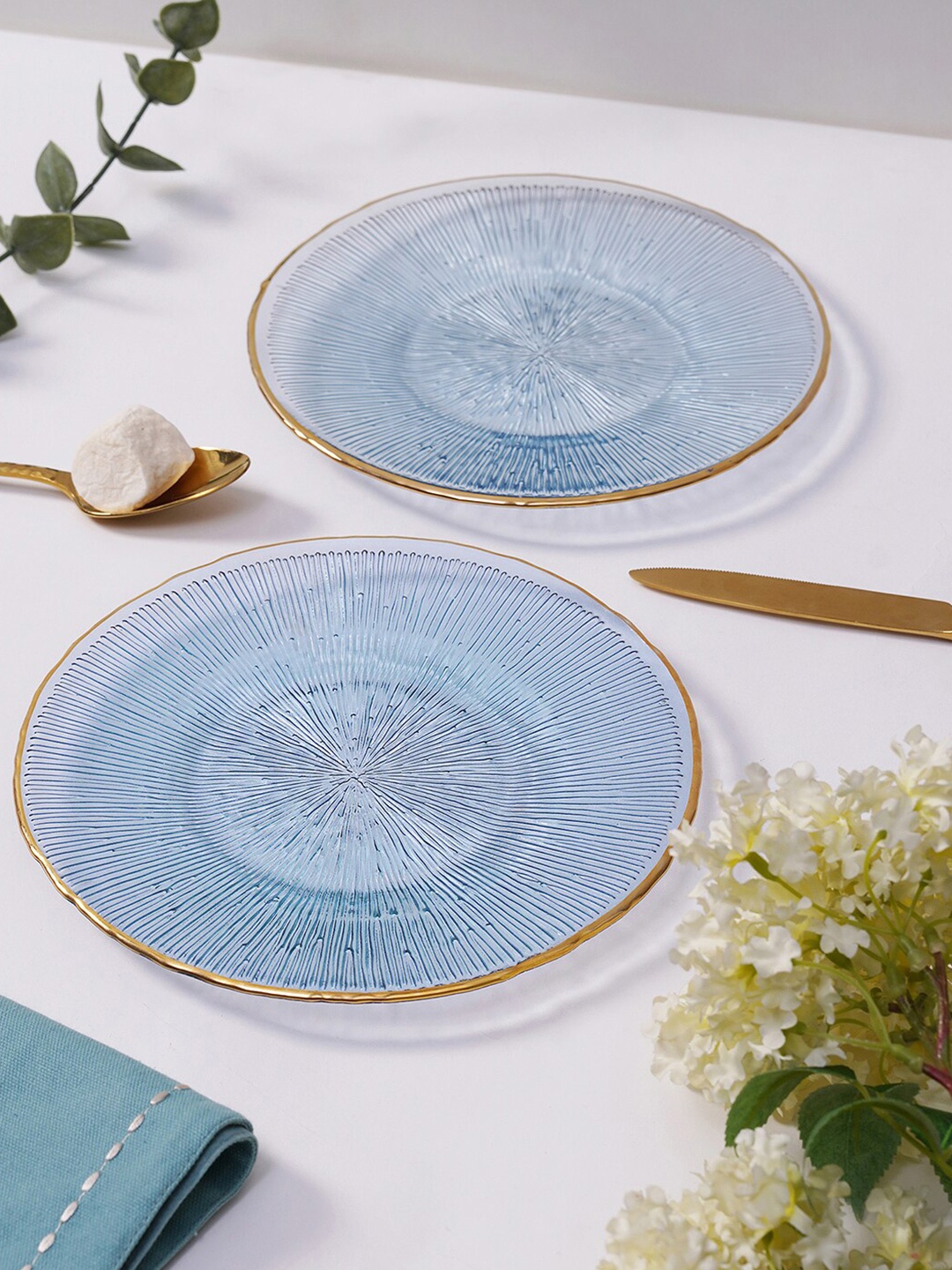 

Pure Home and Living Blue 2 Pieces Textured Radial Glass Glossy Dessert Plates 21 cm Each