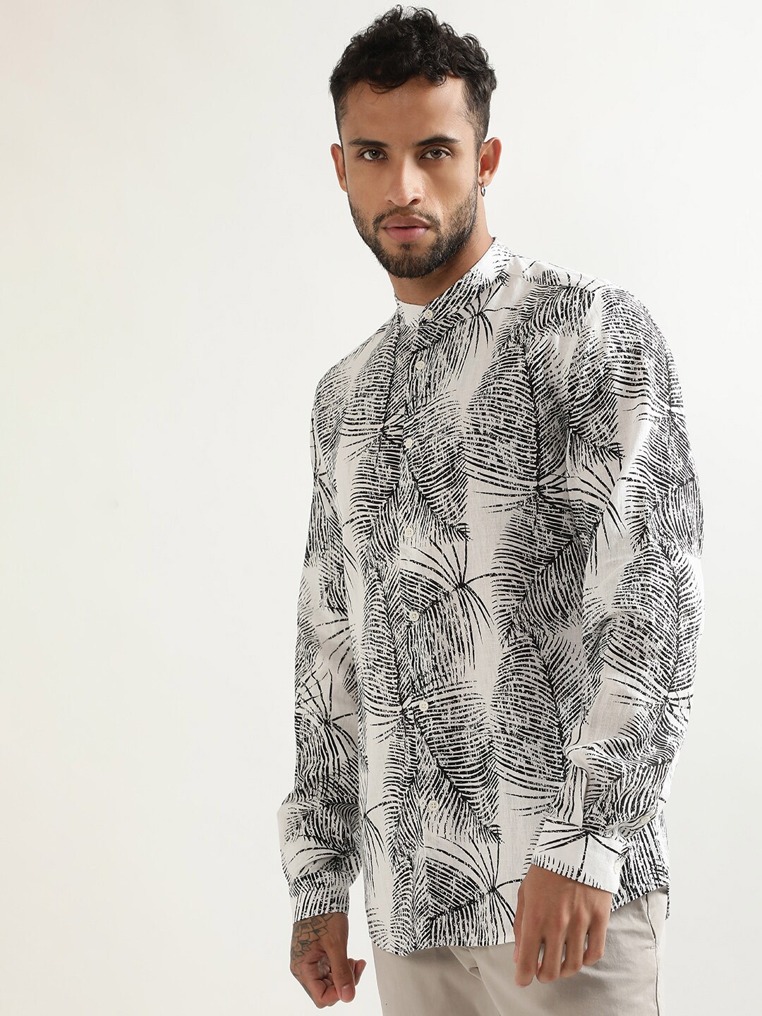 

Antony Morato Printed Band Collar Slim Fit Floral Opaque Linen Casual Shirt, White
