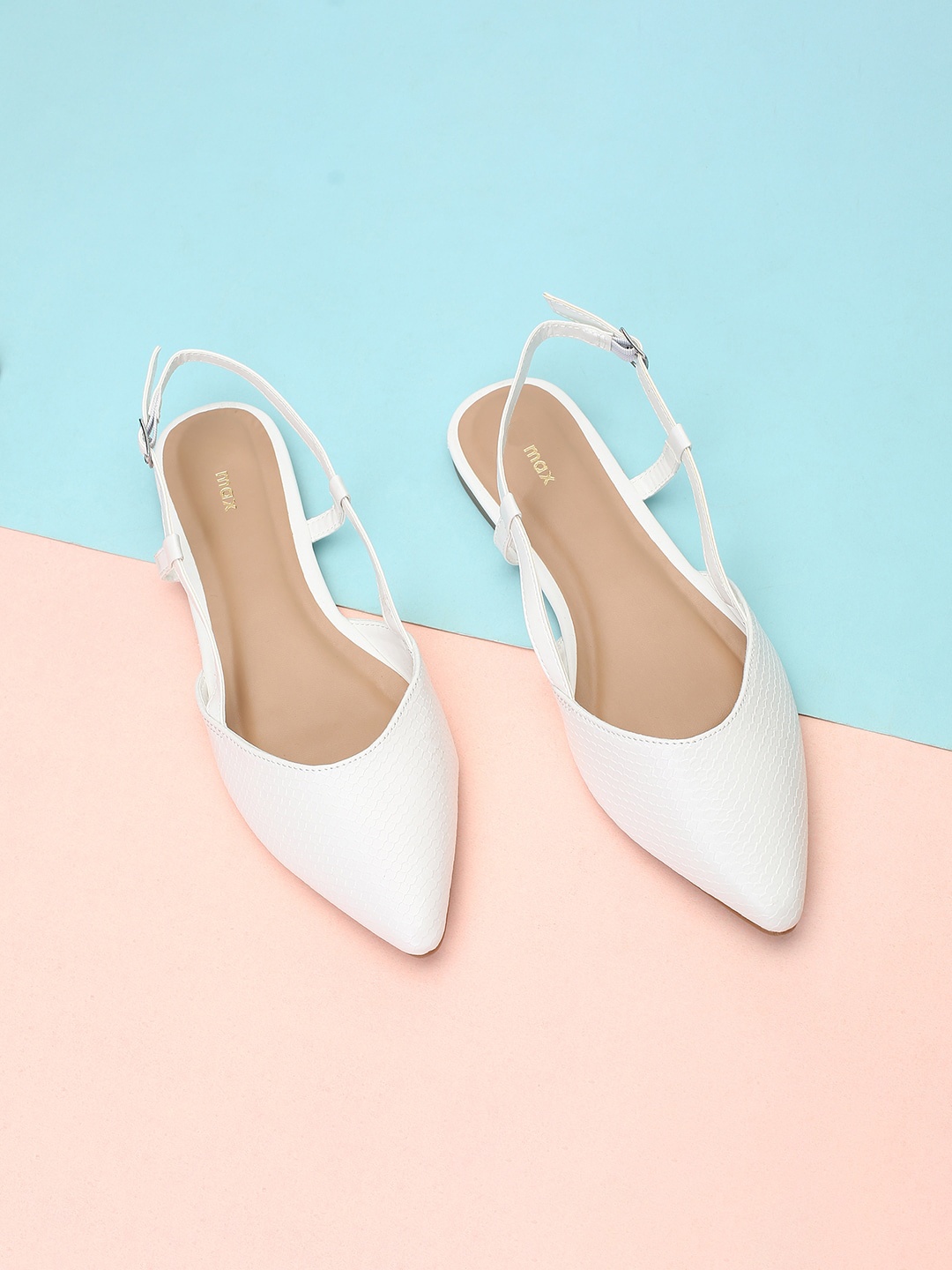 

max Women Pointed Toe Flat Mules, White