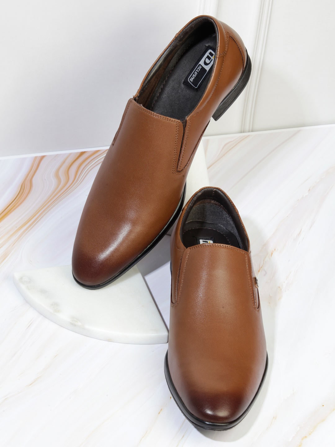 

ID Men Textured Leather Formal Slip-On Shoes, Tan