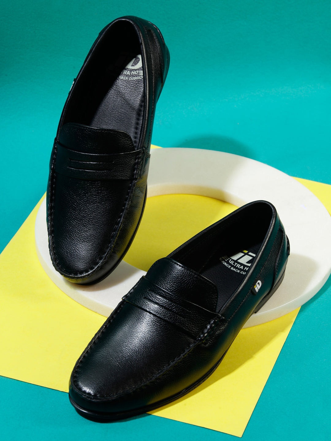 

ID Men Textured Leather Penny Loafers, Black