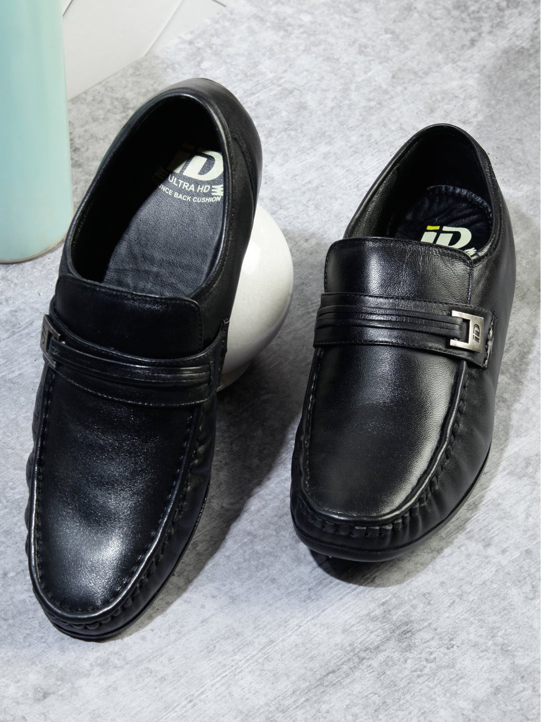 

ID Men Textured Leather Penny Loafers, Black