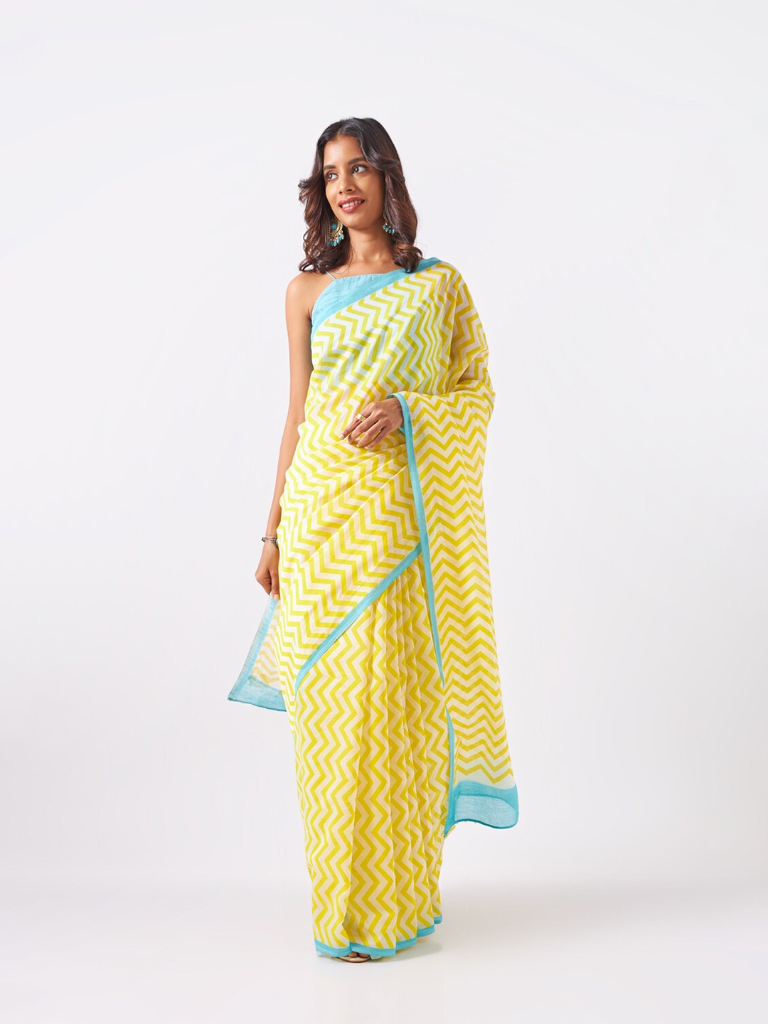 

Taneira Chevron Printed Silk Cotton Saree, Yellow