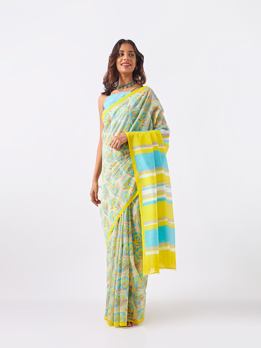 

Taneira Floral Printed Silk Cotton Saree, Yellow