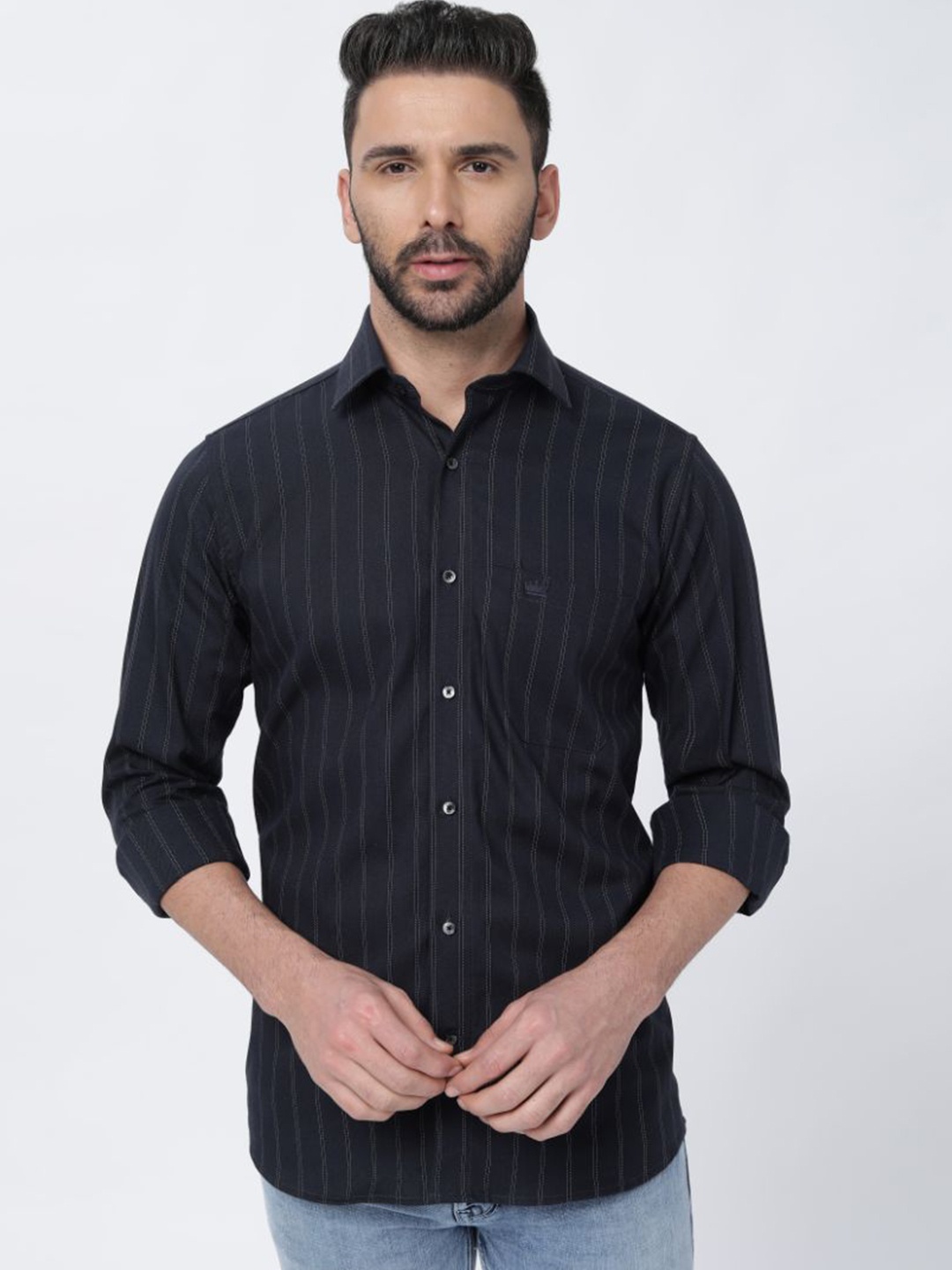 

FRENCH CROWN Men Black Standard Opaque Striped Casual Shirt