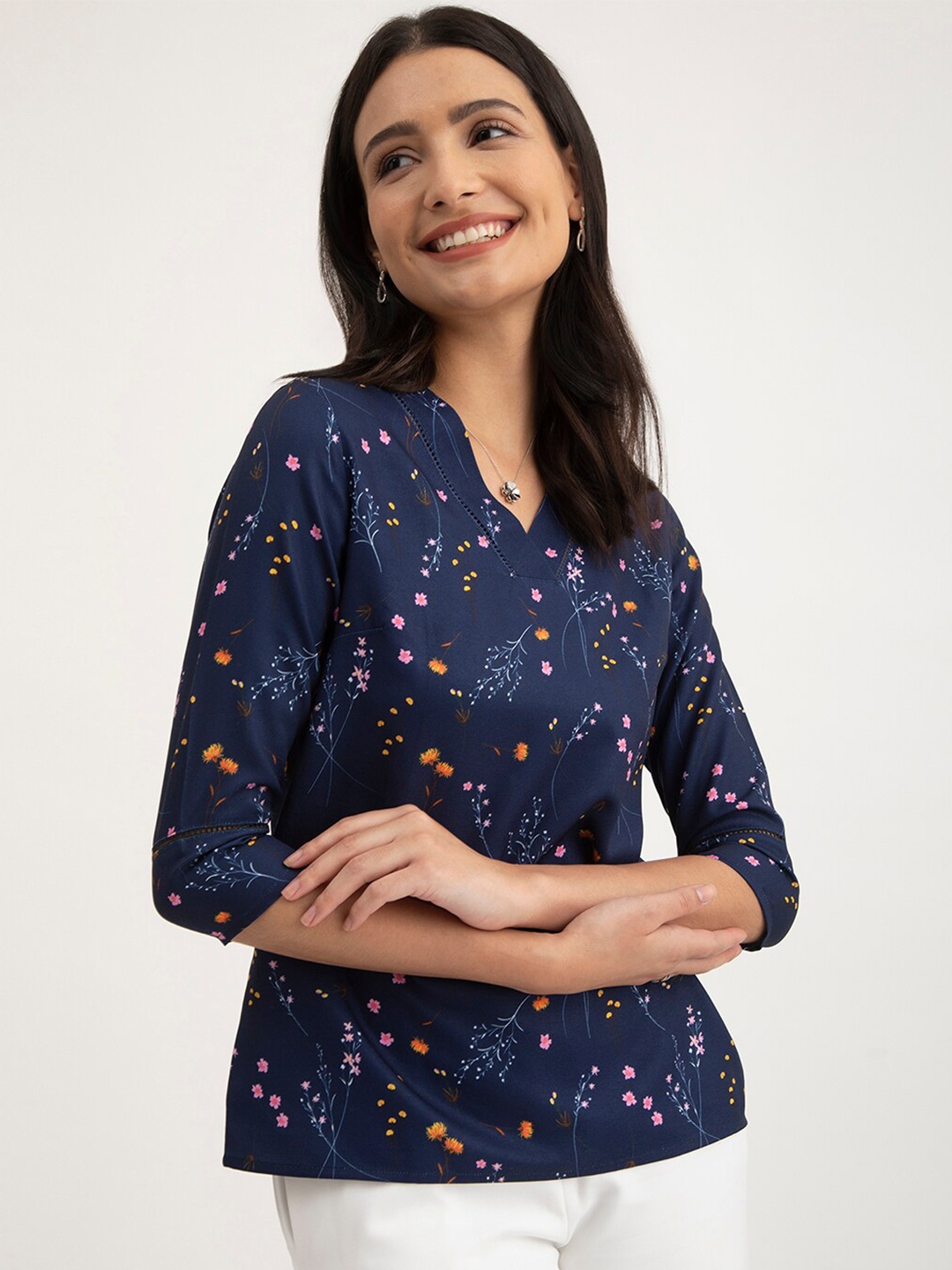 

FableStreet Floral Printed V-Neck Three-Quarter Sleeves Top, Navy blue